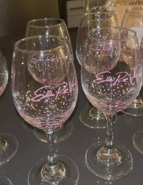 Ellie Rosé Vinelli Wine Glass